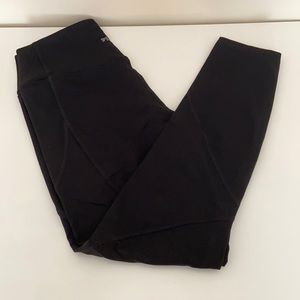 Pink cropped leggings